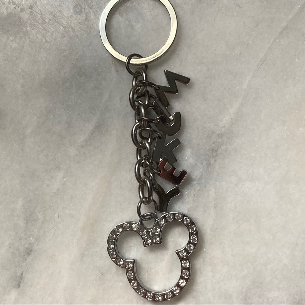 Silver Mickey Keychain - Picture 5 of 5
